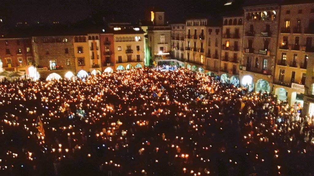 Les catalans sont massivement descendus dans les rue pour exiger la libération des "Jordis"