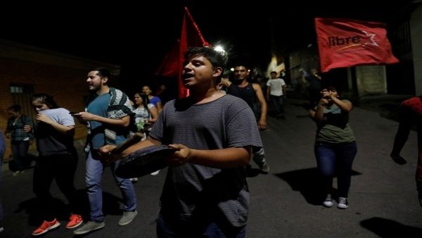 HONDURAS : 14 MORTS 51 BLESSÉS ET 844 ARRESTATIONS HONDURAS : 14 MORTS 51 BLESSÉS ET 844 ARRESTATIONS