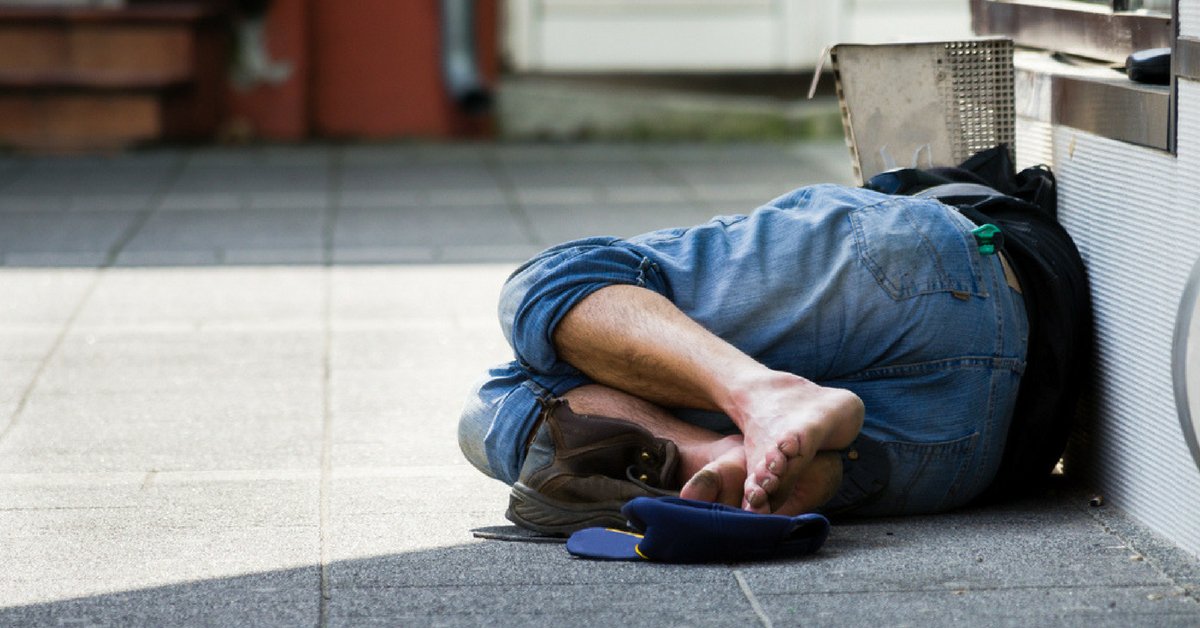 CES 403 SDF SONT MORTS DANS LA RUE EN 2017. VOICI LEURS NOMS.