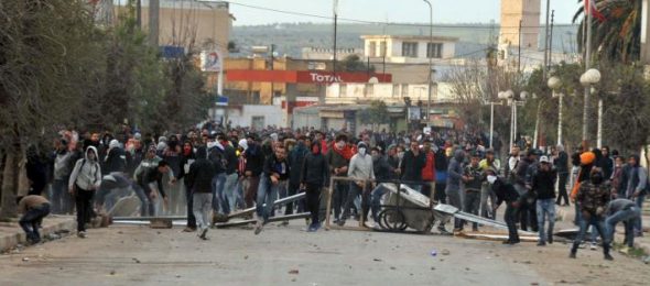 Solidarité de la FSM avec les travailleurs et le peuple de la Tunisie Solidarité de la FSM avec les travailleurs et le peuple de la Tunisie