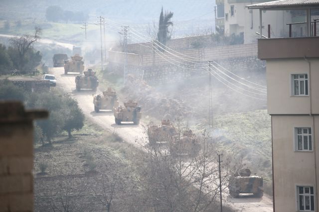 Offensive de la Turquie contre les kurdes de Syrie et les YPG Offensive de la Turquie contre les kurdes de Syrie et les YPG