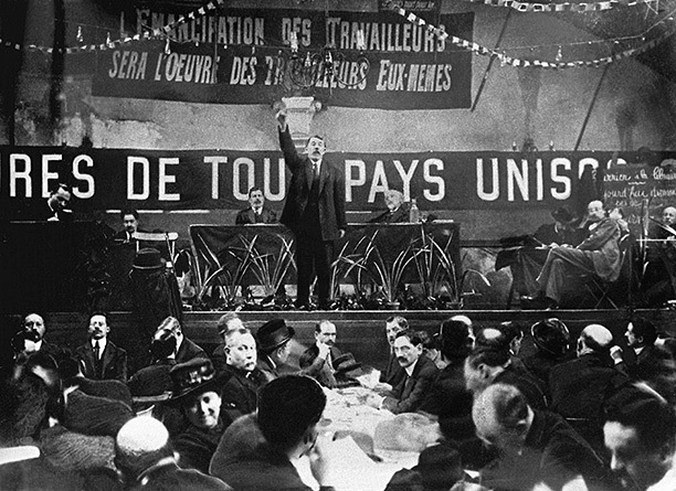 Revenons aux bases qui ont poussé la majorité des adhérent.e.s de la SFIO à adhérer à l'Internationale Communiste