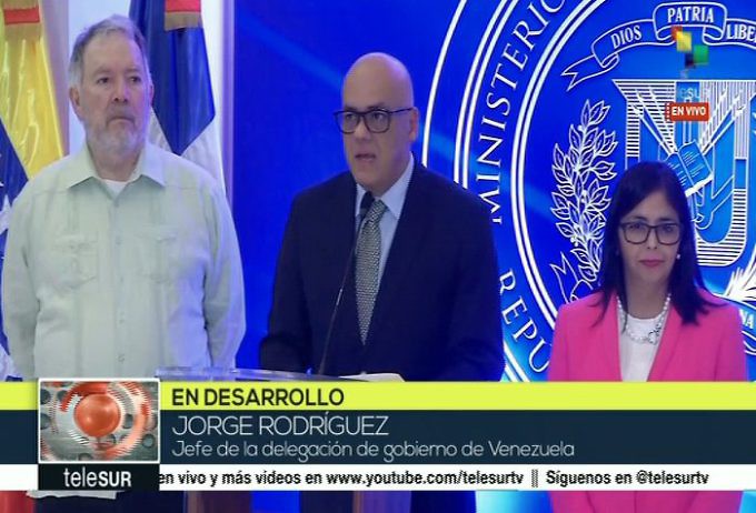 Venezuela : Sous la pression des USA, l'opposition refuse l'accord qu'elle a approuvé lundi