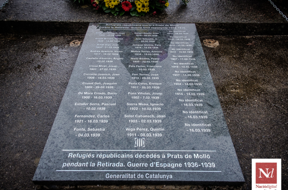 Carles Puigdemont rend hommage aux républicain.e.s espagnol.e.s mort.e.s pendant la Retirada