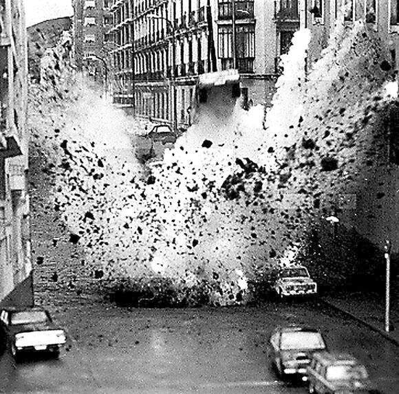 Se moquer de la mort du franquiste Carrero Blanco sur Twitter mène une jeune Espagnole en prison Se moquer de la mort du franquiste Carrero Blanco sur Twitter mène une jeune Espagnole en prison