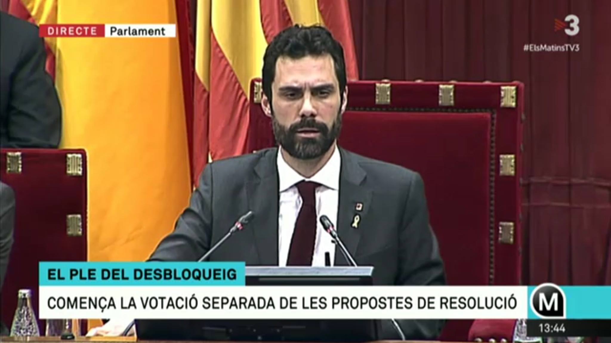 Le parlement catalan vote la légitimité de Carles Puigdemont Le parlement catalan vote la légitimité de Carles Puigdemont