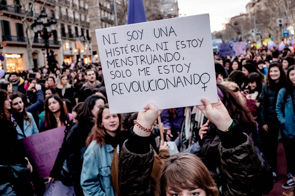 Grève féministe historique en Catalogne le 8 mars !