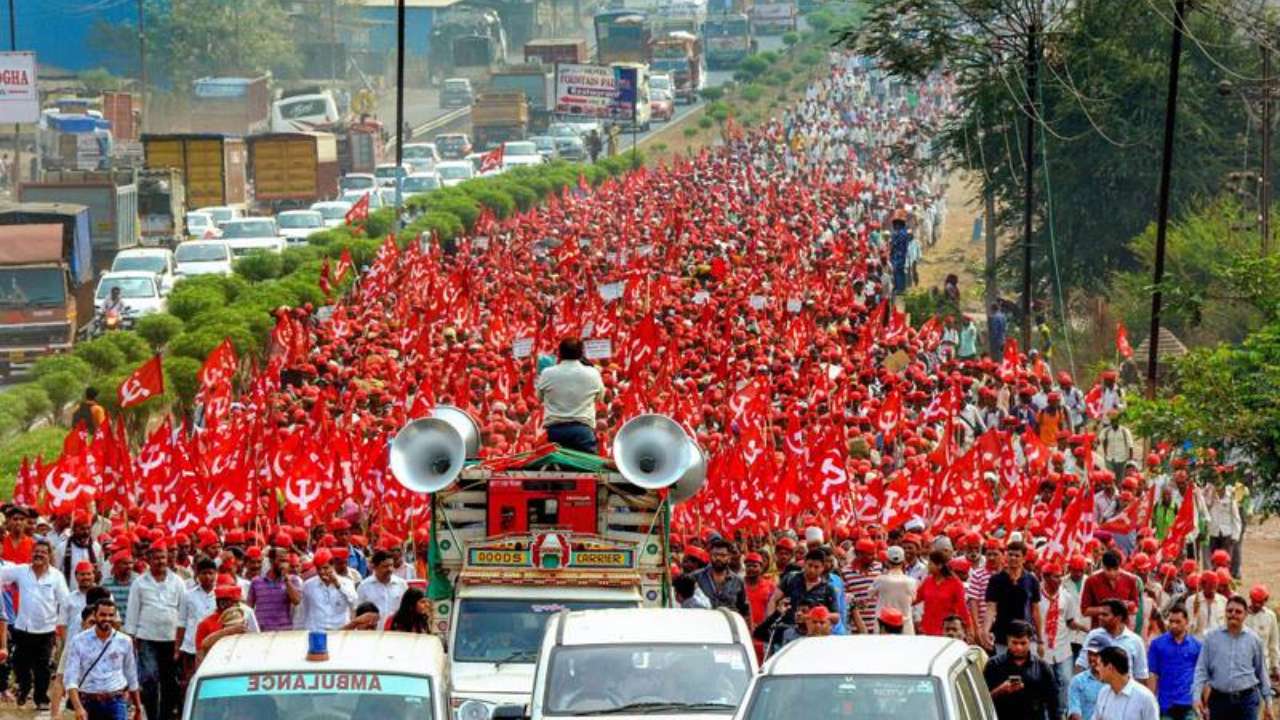 La Fédération syndicale mondiale (FSM-WFTU) salue la grande victoire des paysan.ne.s du Maharashtra (Inde) La Fédération syndicale mondiale (FSM-WFTU) salue la grande victoire des paysan.ne.s du Maharashtra (Inde)