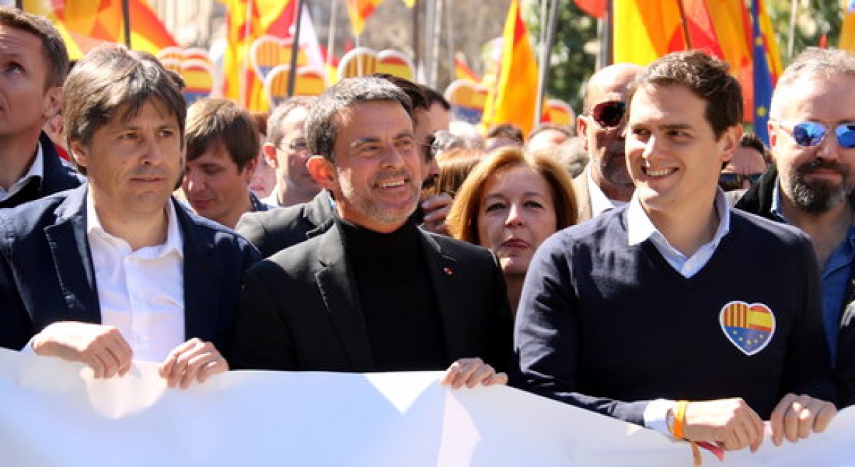 Manuel Valls et ses ami.e.s unionistes font un flop à Barcelone