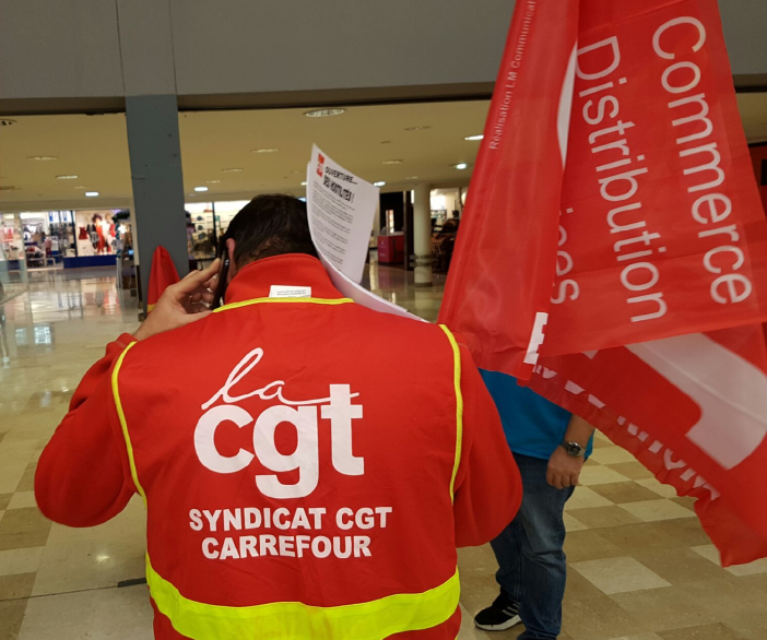 Carrefour: Une grève exceptionnelle face aux "attaques" de la direction