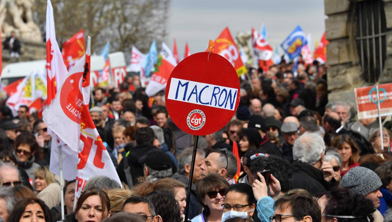 Les communistes à l’offensive,faisons dérailler Macron ! (PCF)