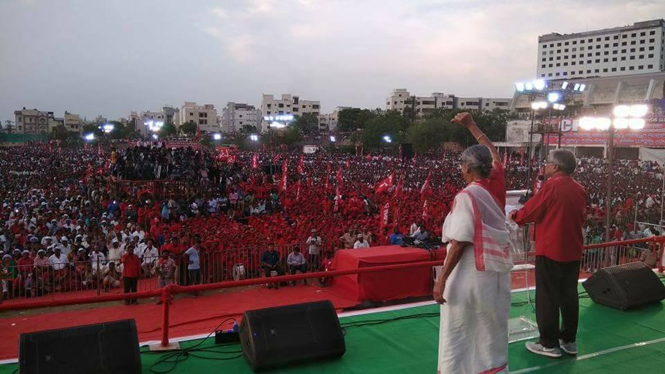 Le 22ème congrès du CPI(M) rejette l'alliance avec l'Indian Congress Le 22ème congrès du CPI(M) rejette l'alliance avec l'Indian Congress