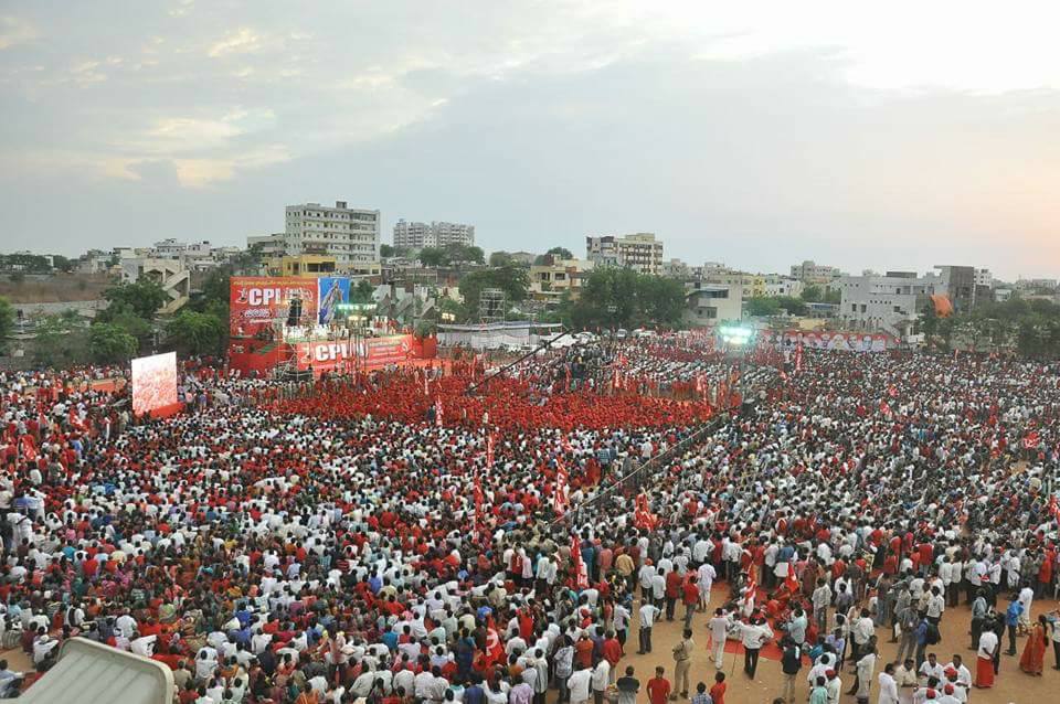 Le 22ème congrès du CPI(M) rejette l'alliance avec l'Indian Congress Le 22ème congrès du CPI(M) rejette l'alliance avec l'Indian Congress