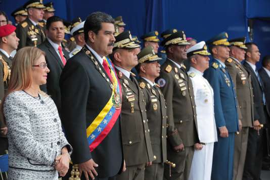Evo Morales condamne l'attentat contre Nicolas Maduro