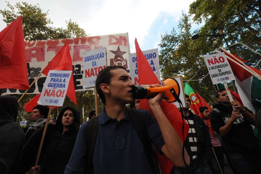 Grande journée de lutte du peuple portugais contre l'OTAN Grande journée de lutte du peuple portugais contre l'OTAN