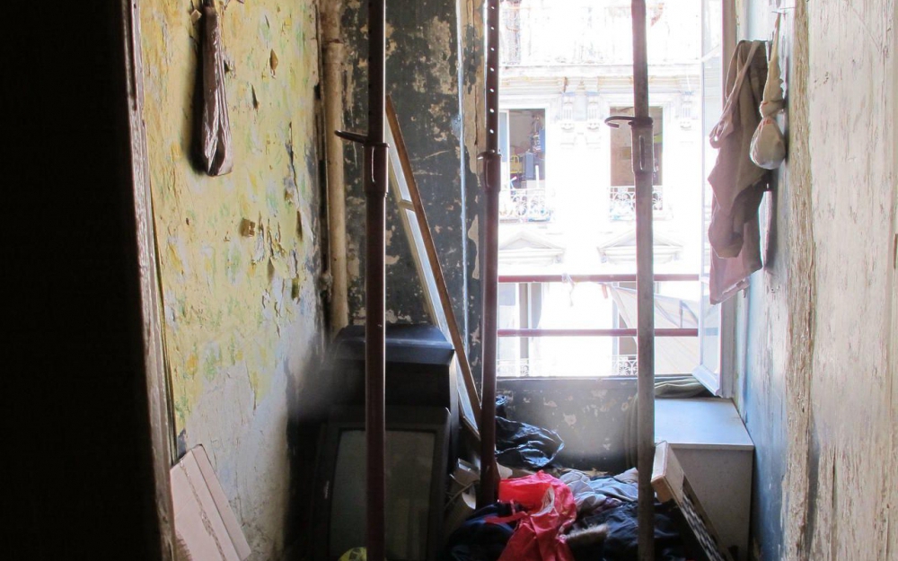 Marchands de sommeil: "Il faudrait pouvoir confisquer leurs biens sans indemnisation" (Ian Brossat)