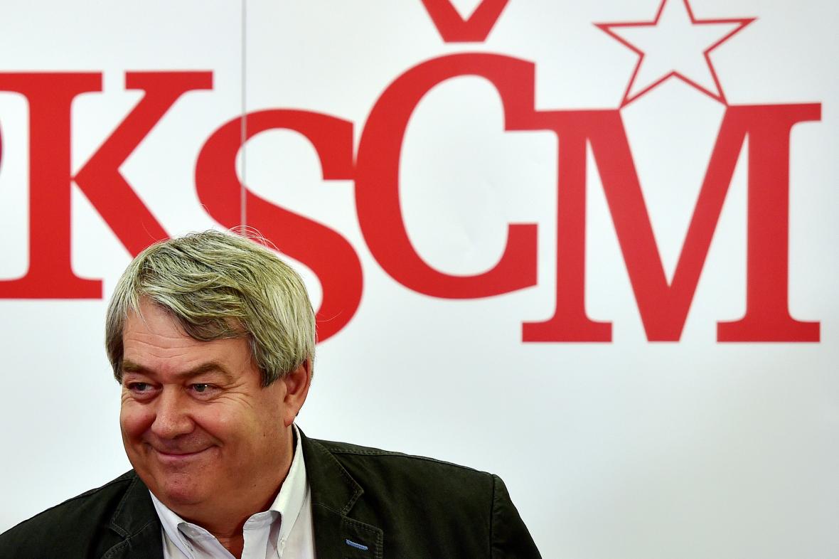 Pas de ras-de-marée populiste en République tchèque, mais le retour des communistes