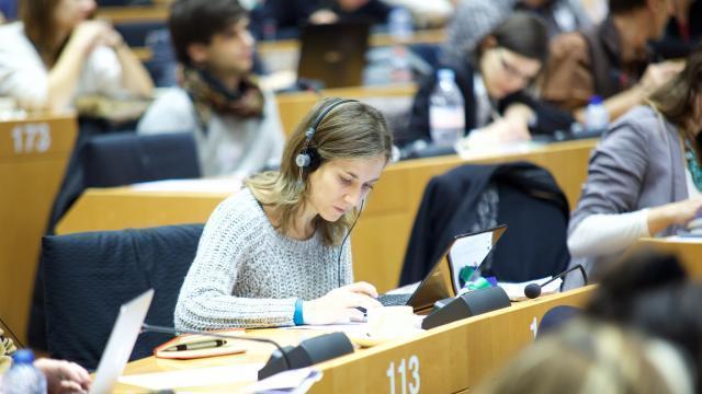 Harcelée, la porte-parole d'Izquierda Unida au Parlement européen démissionne