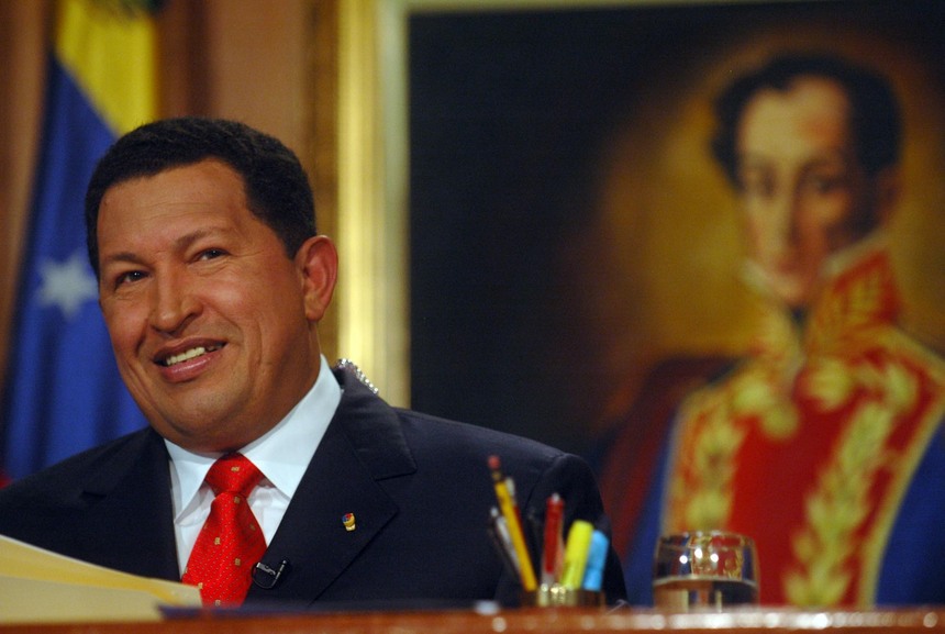 Hugo Chavez défend son peuple contre les banques !
