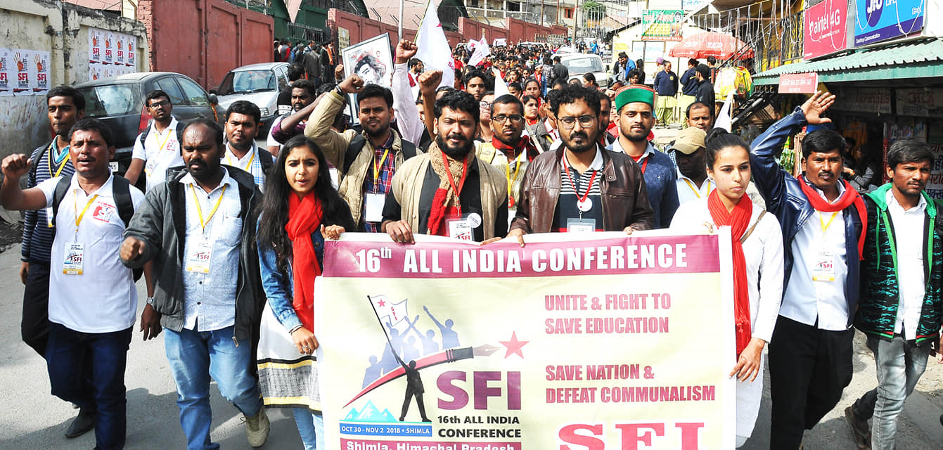 VP Sanu réélu à la tête des 4 millions d'étudiant.e.s communistes de la SFI VP Sanu réélu à la tête des 4 millions d'étudiant.e.s communistes de la SFI