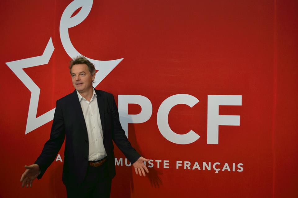 Le Parti Communiste Français referme l'ère de l'effacement politique