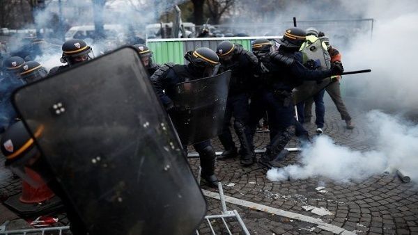 Gilets jaunes : Le Venezuela demande à la France de dialoguer et de ne pas réprimer les manifestant.e.s