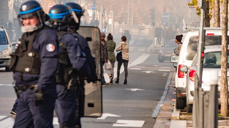Violence contre les lycéen.ne.s, l'appel du PCF aux élu.e.s
