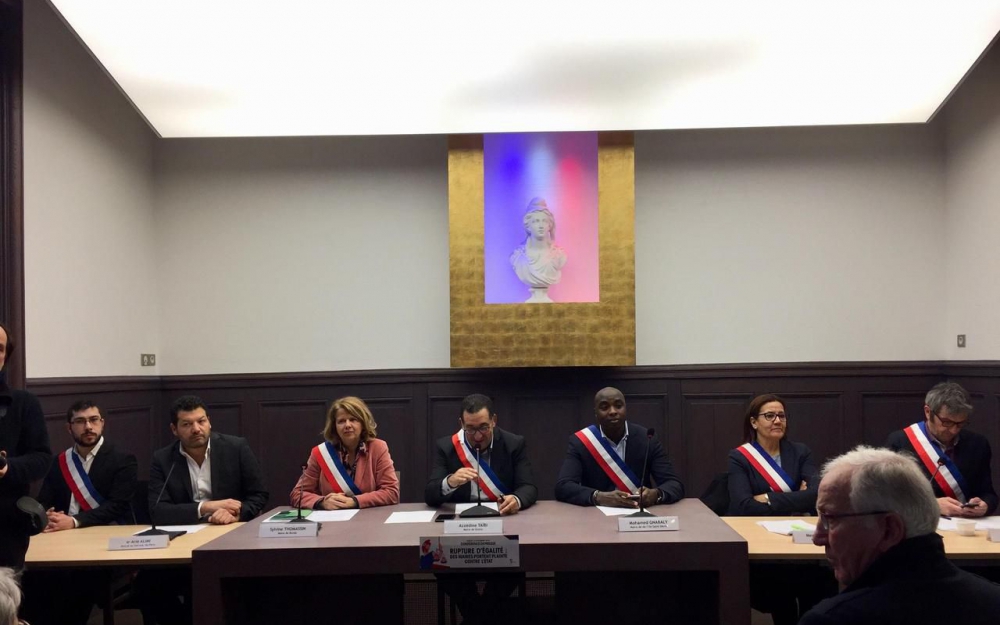 Seine-Saint-Denis : huit maires portent plainte contre l’Etat