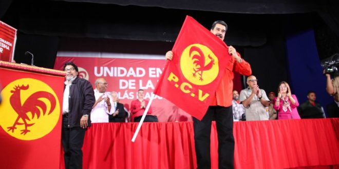 Le PCV réaffirme son soutien à Nicolas Maduro face aux menaces du "groupe de Lima"
