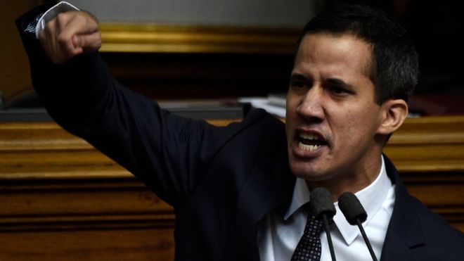 Le fasciste Juan Guaidó se déclare Président par intérim du Venezuela