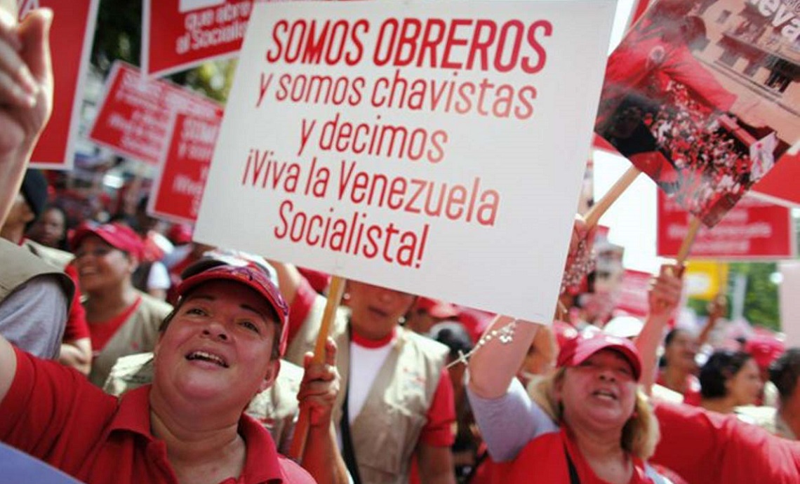 Les travailleurs-travailleuses du secteur public soutiennent le gouvernement de Nicolás Maduro