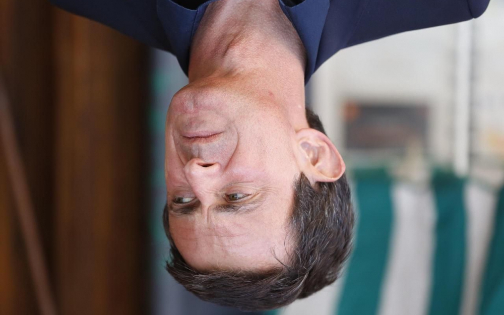 L'indépendantisme est en tête des intentions de vote à Barcelone, Manuel Valls chute dans les sondages