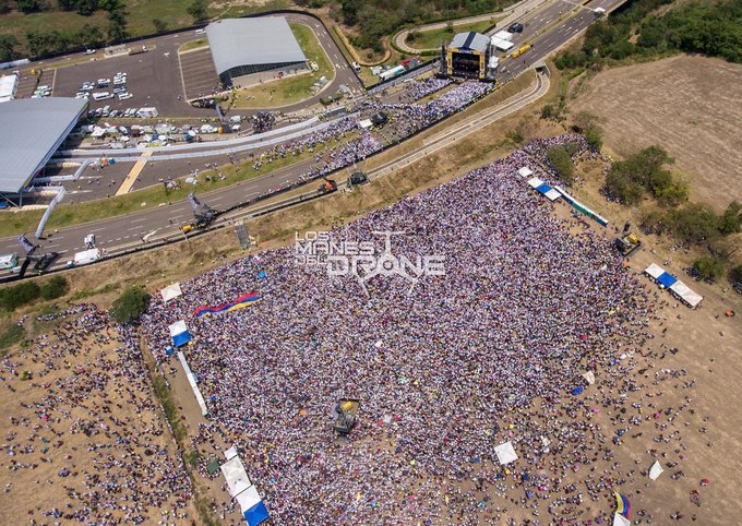 Le Concert “Venezuela Live Aid” à Cúcuta (ville la plus pauvre de Colombie) fait un gros flop Le Concert “Venezuela Live Aid” à Cúcuta (ville la plus pauvre de Colombie) fait un gros flop