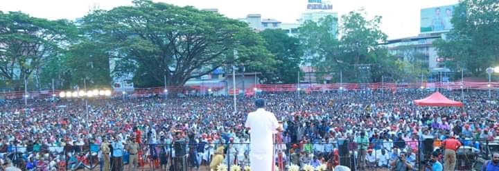 100.000 manifestant.e.s rassemblée.e.s à Thissur (Kerala) pour soutenir le gouvernement communiste
