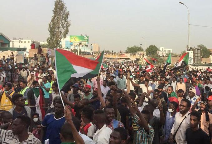 Soudan : Le peuple fait tomber le dictateur Omar el-Béchir