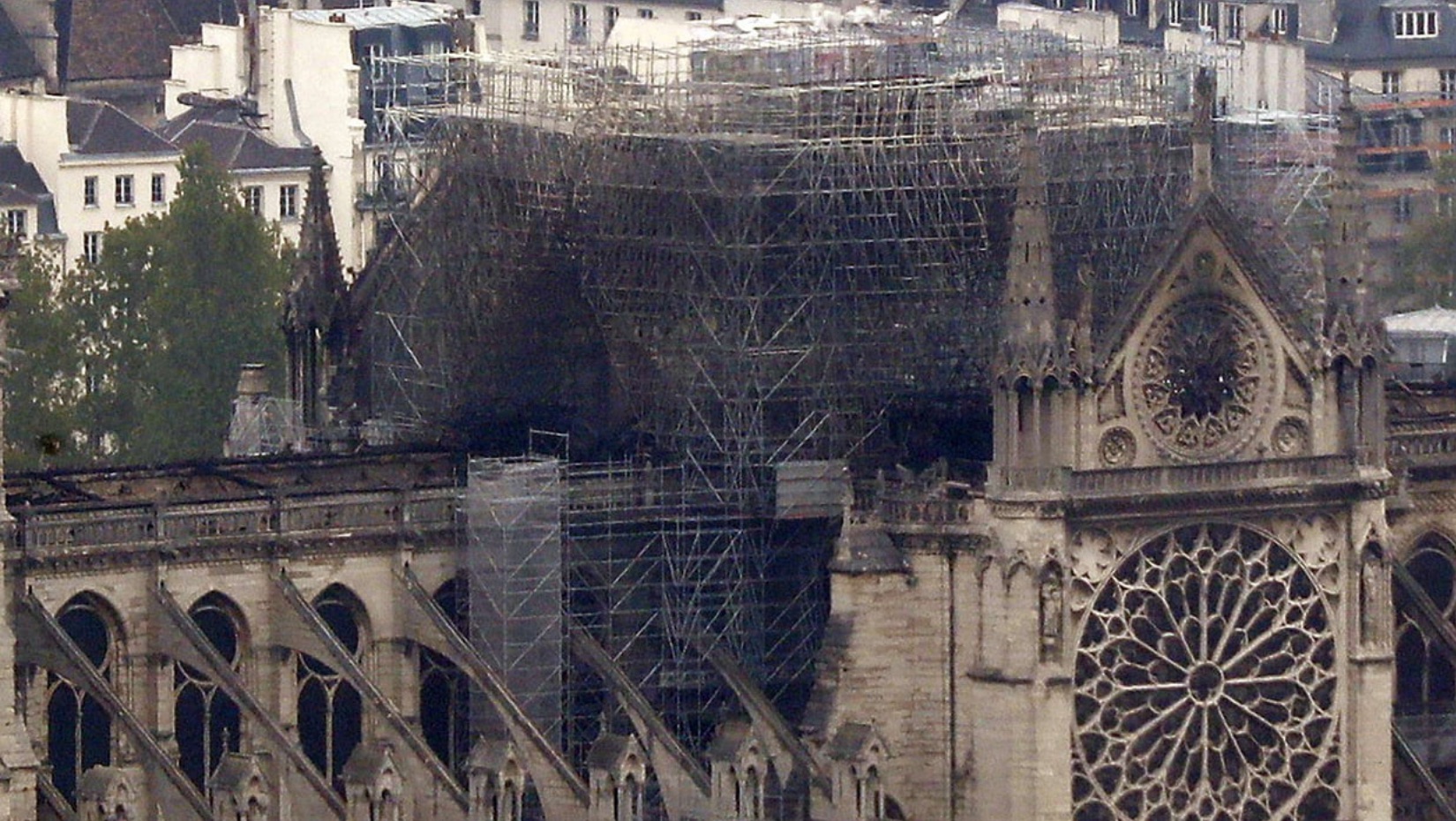 Ultrariches : renoncez à l’exonération fiscale sur vos dons ! (PCF)