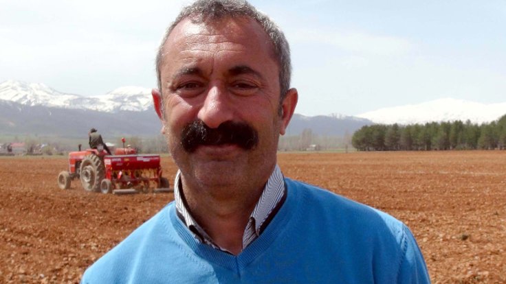 "Humilité" et "transparence" où les premiers pas du "maire communiste" Fatih Mehmet Maçoğlu