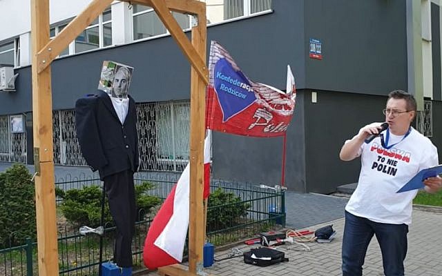 Antisémitisme / Pologne : Un communiste juif pendue dans l'ancien ghetto de Lodz