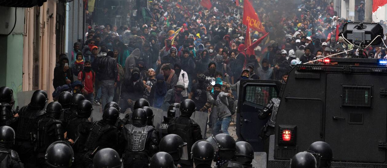 L'Equateur en grève insurrectionnelle contre le "paquet" économique de Lenín Moreno L'Equateur en grève insurrectionnelle contre le "paquet" économique de Lenín Moreno