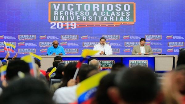 "Lenín Moreno a livré son pays au Fonds Monétaire International " (Nicolas Maduro)