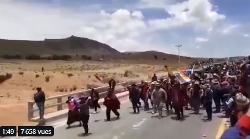 Bolivie : Des soldats d'une division d'infanterie rejoignent les manifestant.e.s