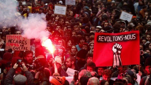 Pourquoi les syndicats français se sont-ils mobilisés contre la "réforme" des retraites, contrairement aux syndicats russes? (KPRF)