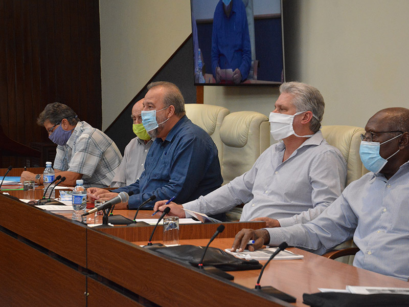 Cuba suspend le paiement des factures d'électricité, de gaz et d'eau Cuba suspend le paiement des factures d'électricité, de gaz et d'eau