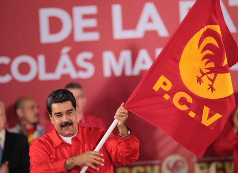 Nicolas Maduro exhorte la classe ouvrière à approfondir l'étude du socialisme scientifique pour construire un monde de justice sociale Nicolas Maduro exhorte la classe ouvrière à approfondir l'étude du socialisme scientifique pour construire un monde de justice sociale