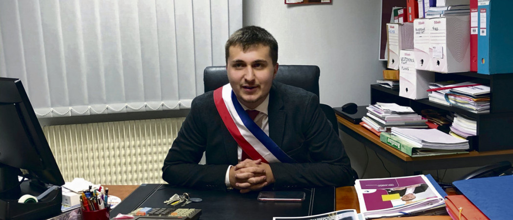 Matéo Morel, 20 ans, sympathisant communiste, élu Maire de Limons