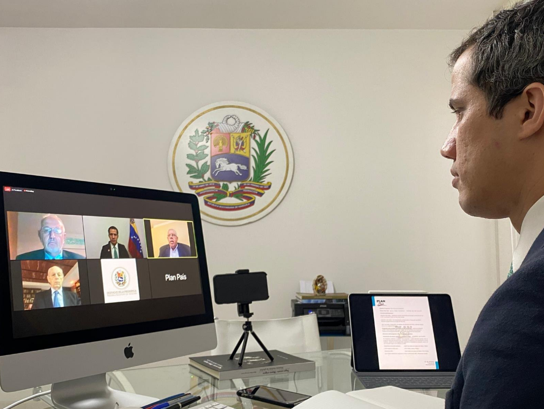 La France protège le putschiste Juan Guaido depuis le 3 mai