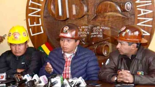 La Centrale Ouvrière Bolivienne déclare l'état d'urgence après des licenciements