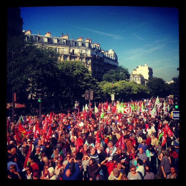 80.000 personnes manifestent contre l'austérité et contre le TSCG à Paris 80.000 personnes manifestent contre l'austérité et contre le TSCG à Paris