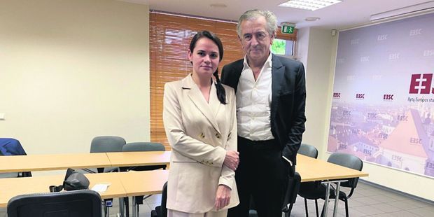 Privatiser, licencier et détruire l’état social, demandez le programme de Svetlana Tikhanovskaïa Privatiser, licencier et détruire l’état social, demandez le programme de Svetlana Tikhanovskaïa