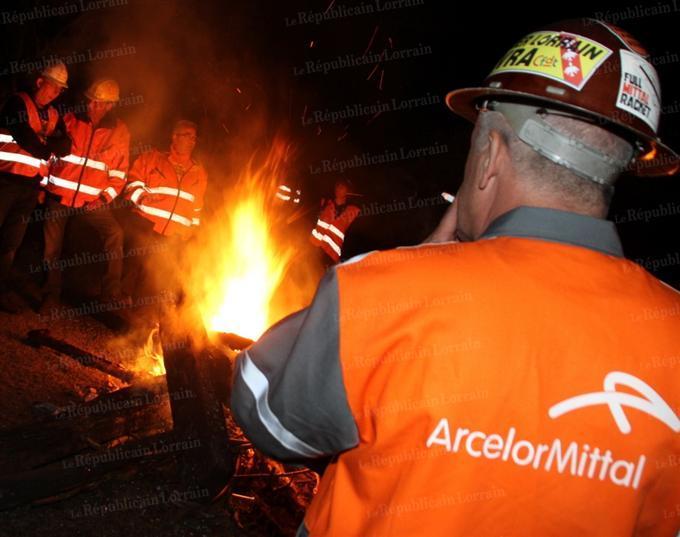 Florange : Bernard Thibault dénonce "un renoncement condamnable" Florange : Bernard Thibault dénonce "un renoncement condamnable"